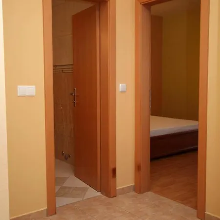 Apartment By The Sea Rogoznica - 3198
