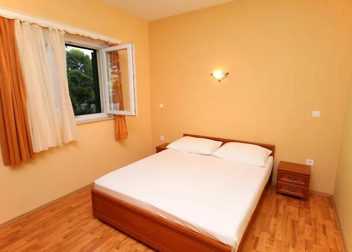 By The Sea - 3198 Rogoznica (Sibenik-Knin)