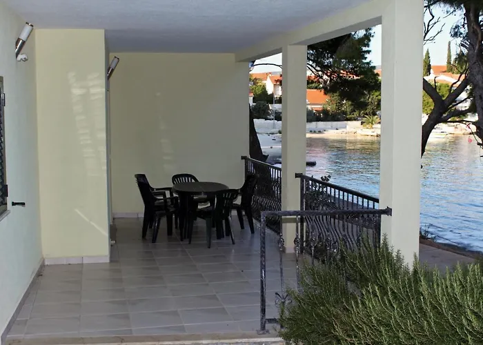 Apartamento By The Sea - 3198