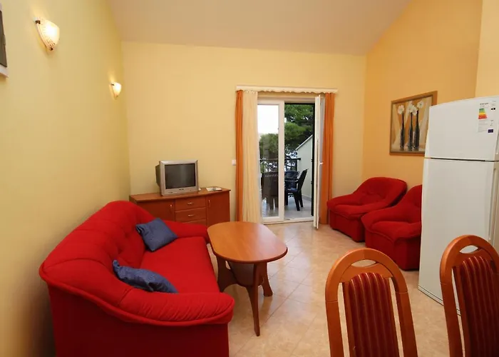 Apartman By The Sea - 3198 *